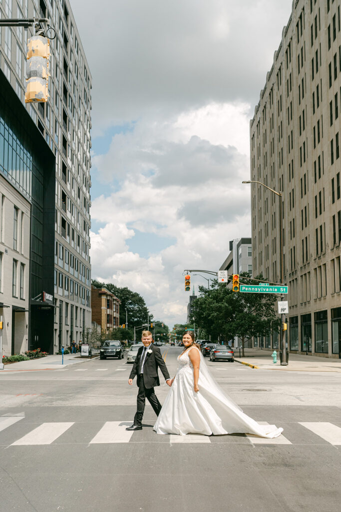 Downtown Indianapolis summer wedding.
