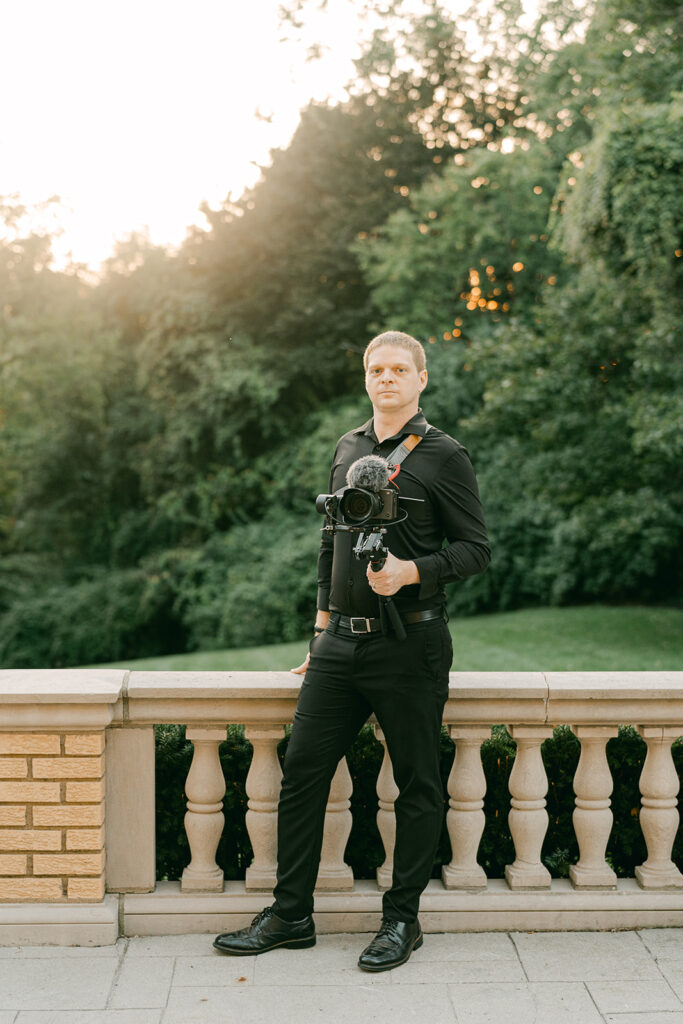 Indianapolis Wedding Videographer filming Newfields Wedding.